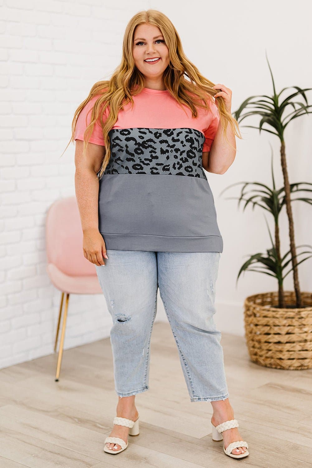 Plus Size Leopard Color Block T-Shirt - Love culture store