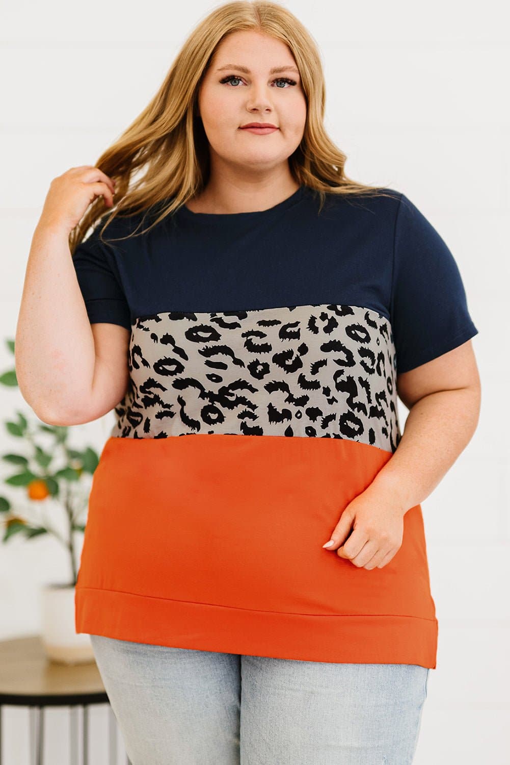 Plus Size Leopard Color Block T-Shirt - Love culture store