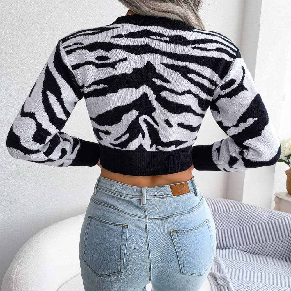 Tiger Print Mock Neck Cropped Sweater - Love culture store