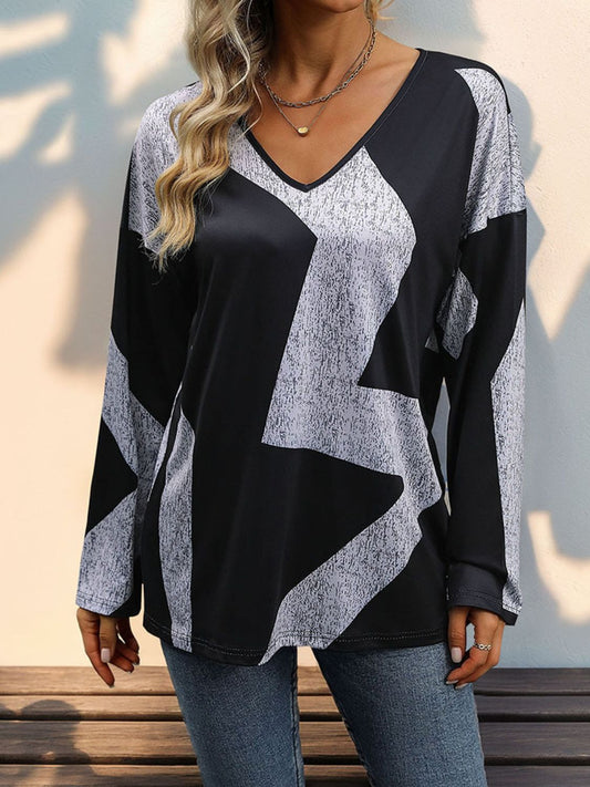 Perfee Color Block V-Neck Long Sleeve T-Shirt