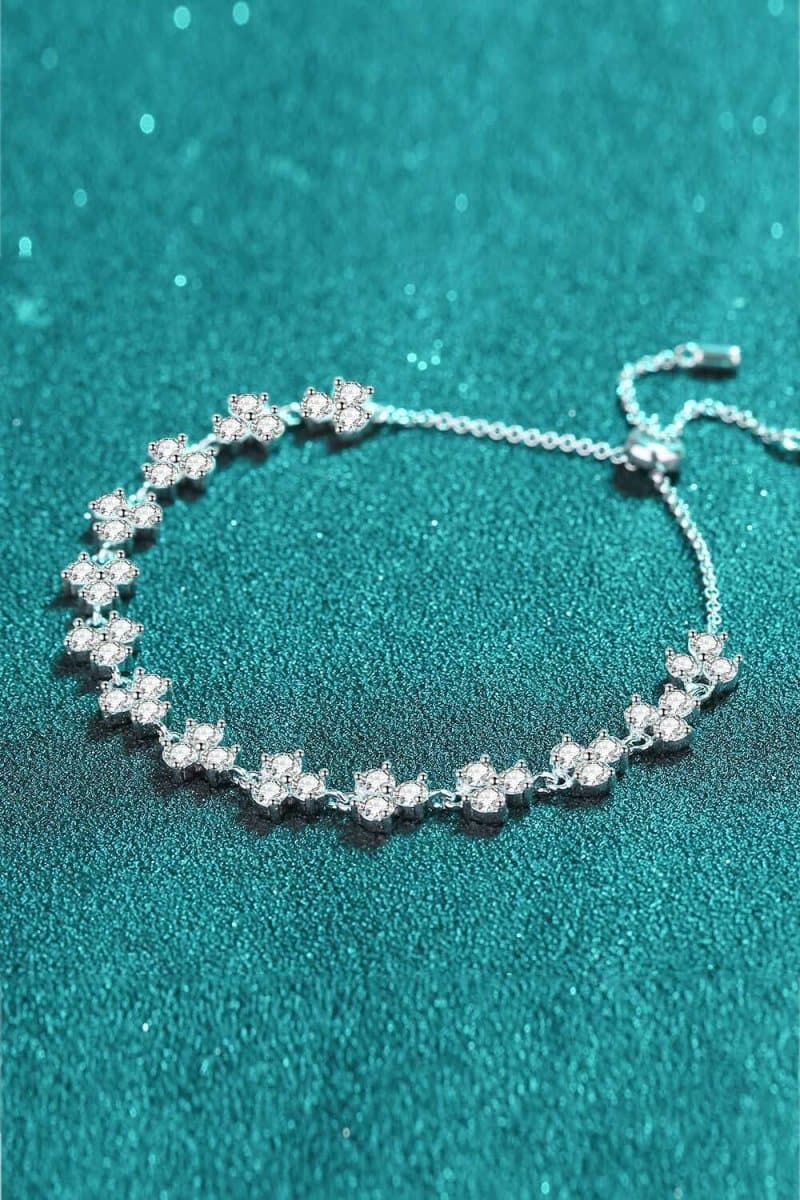 4.2 Carat Adjustable Moissanite Bracelet - Love Culture