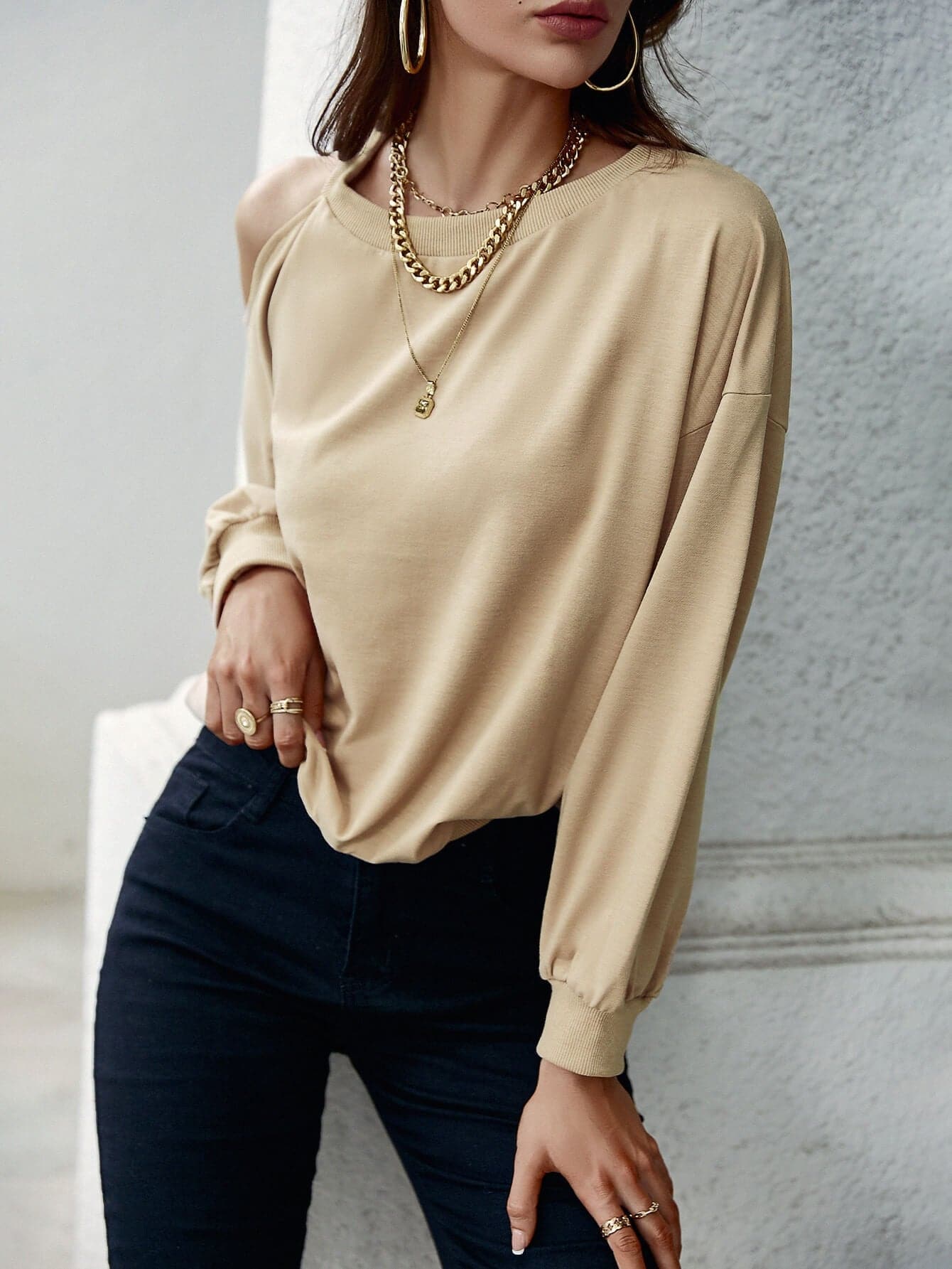 Cold-Shoulder Ribbed Trim Sweatshirt - Love culture store