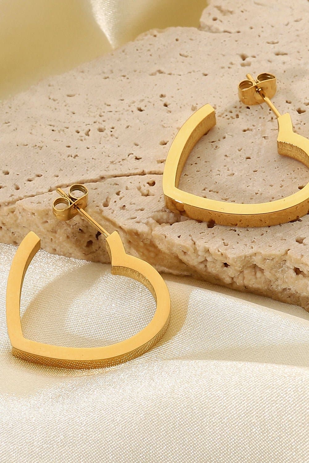 Heart-Shaped Hoop Earrings - Love culture store