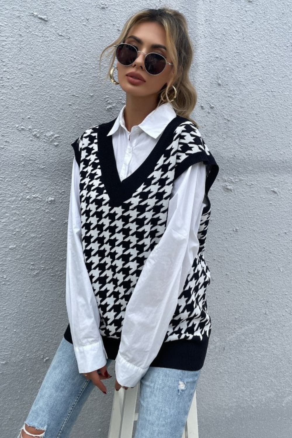 Houndstooth V-Neck Sweater Vest - Love culture store