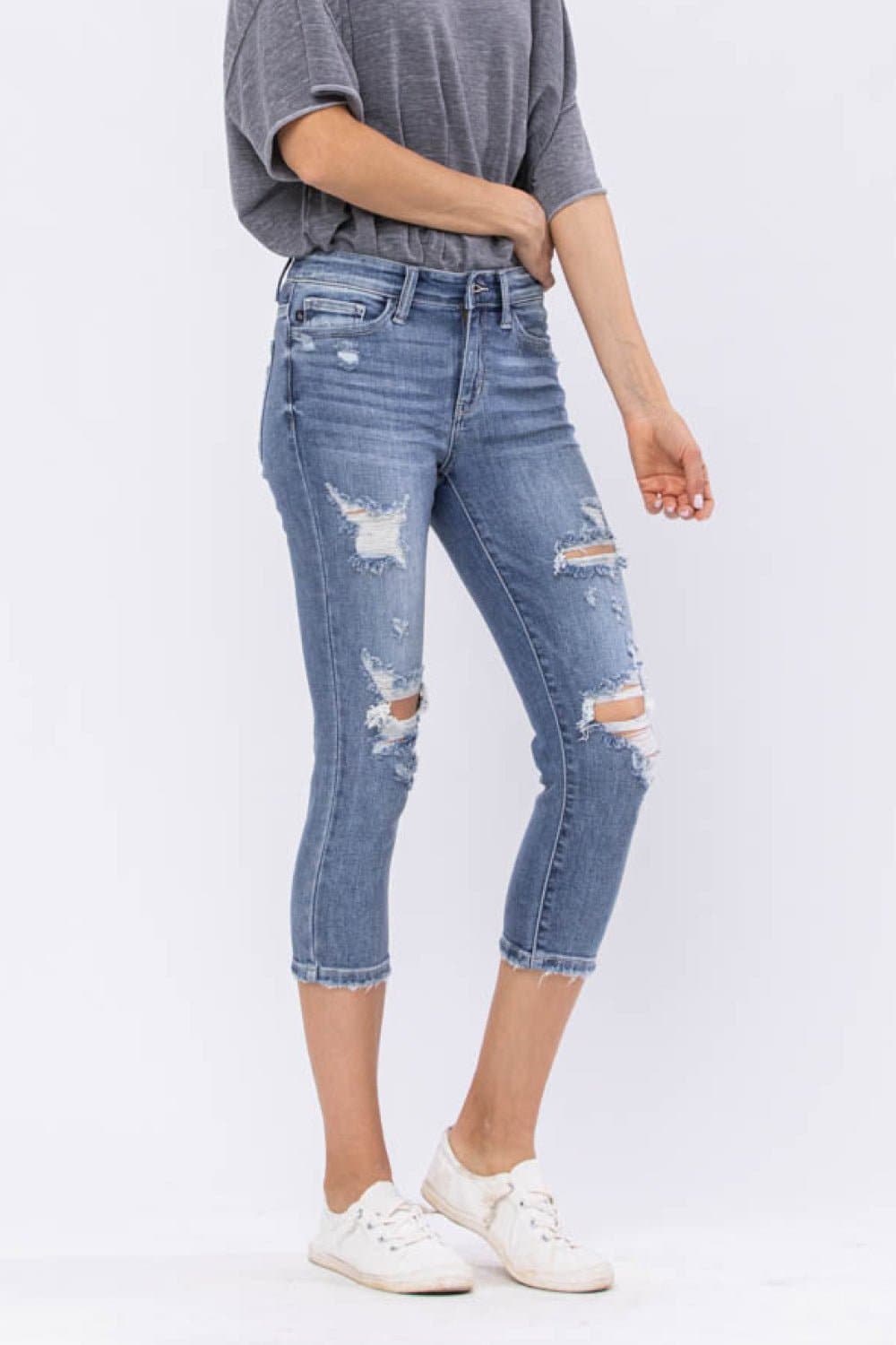 Judy Blue Wren Full Size Distressed Mid-Rise Denim Capri - Love culture store