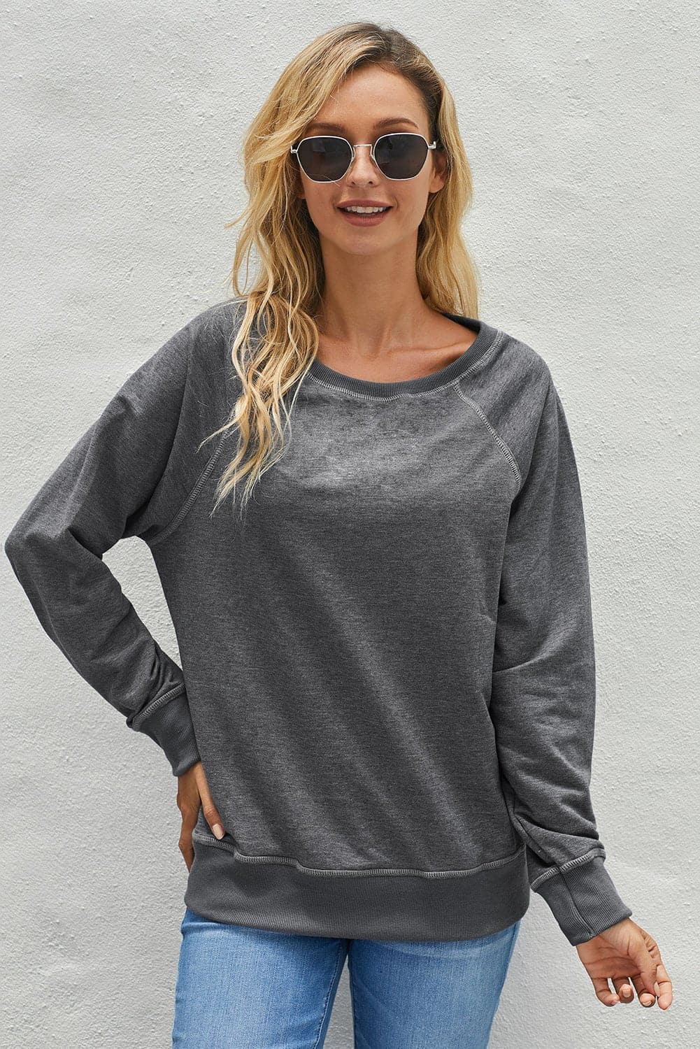 Round Neck Raglan Sleeve Exposed Seam Sweatshirt - Love culture store