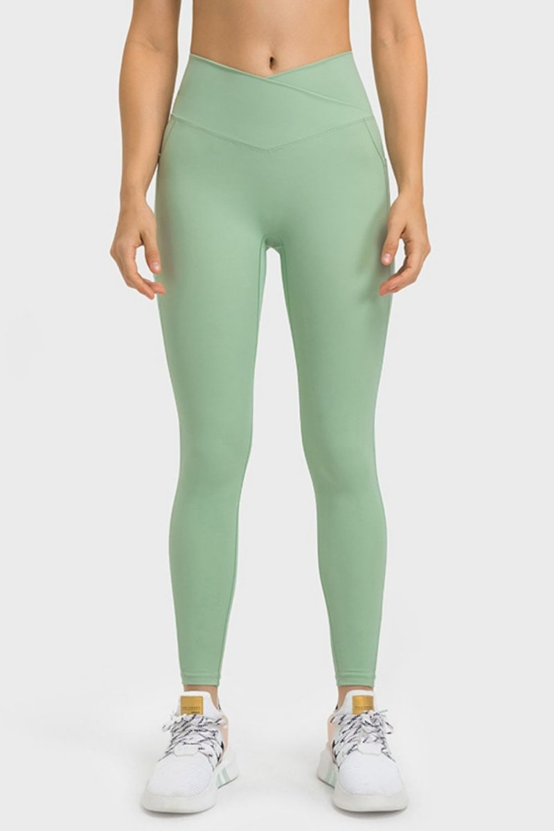 V-Waist Yoga Leggings with Pockets - Love Culture